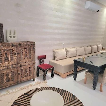 Riad Isahiac Avec Piscine En Exclusivite Марракеш Екстер'єр фото