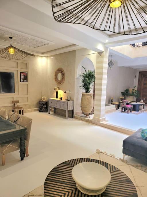 Riad Isahiac Avec Piscine En Exclusivite Марракеш Екстер'єр фото