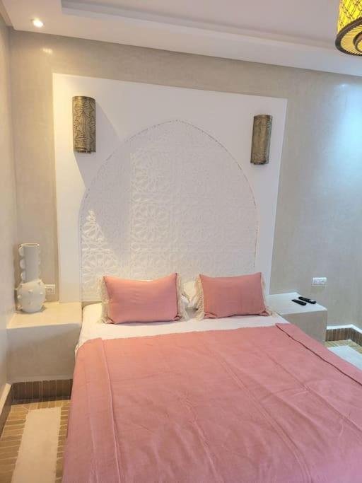 Riad Isahiac Avec Piscine En Exclusivite Марракеш Екстер'єр фото